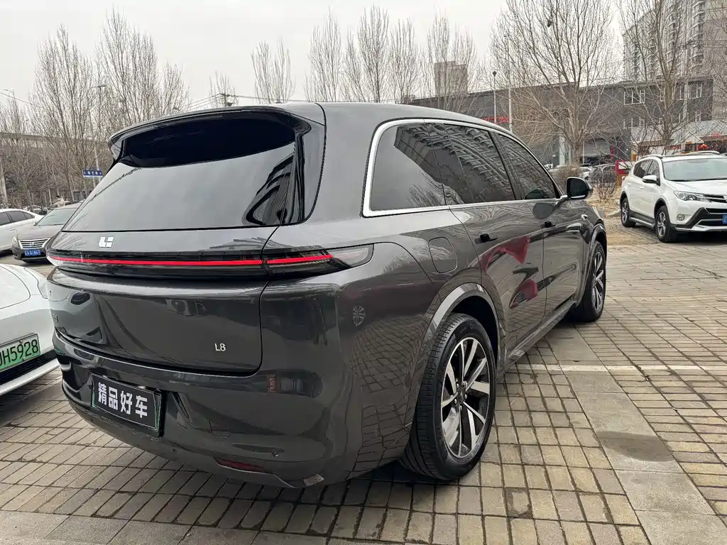 Li Auto IDEAL L8