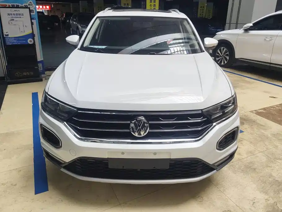 Volkswagen T-Roc — миниатюра 2