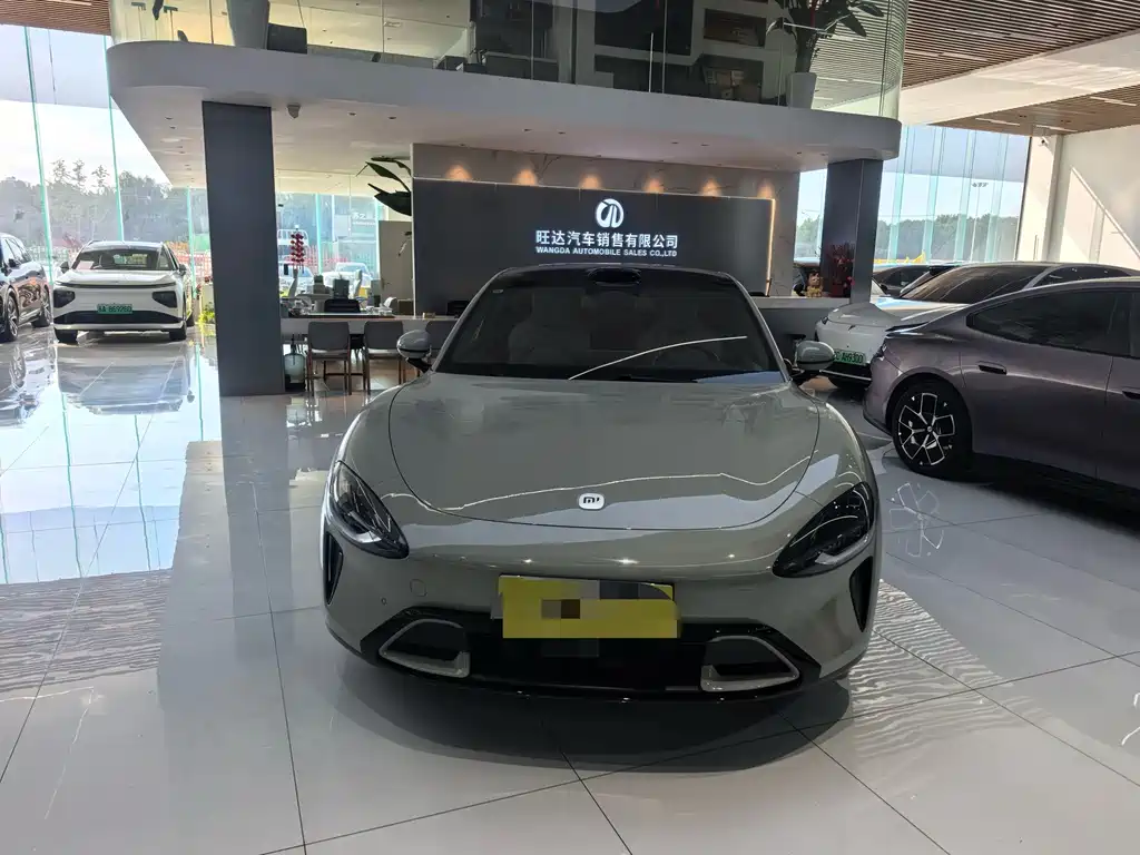 Xiaomi SU7 — миниатюра 2