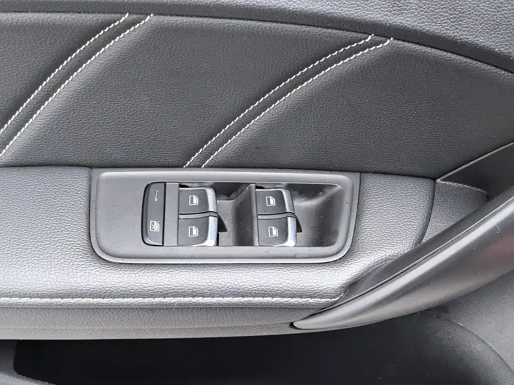MG MG6 — миниатюра 9