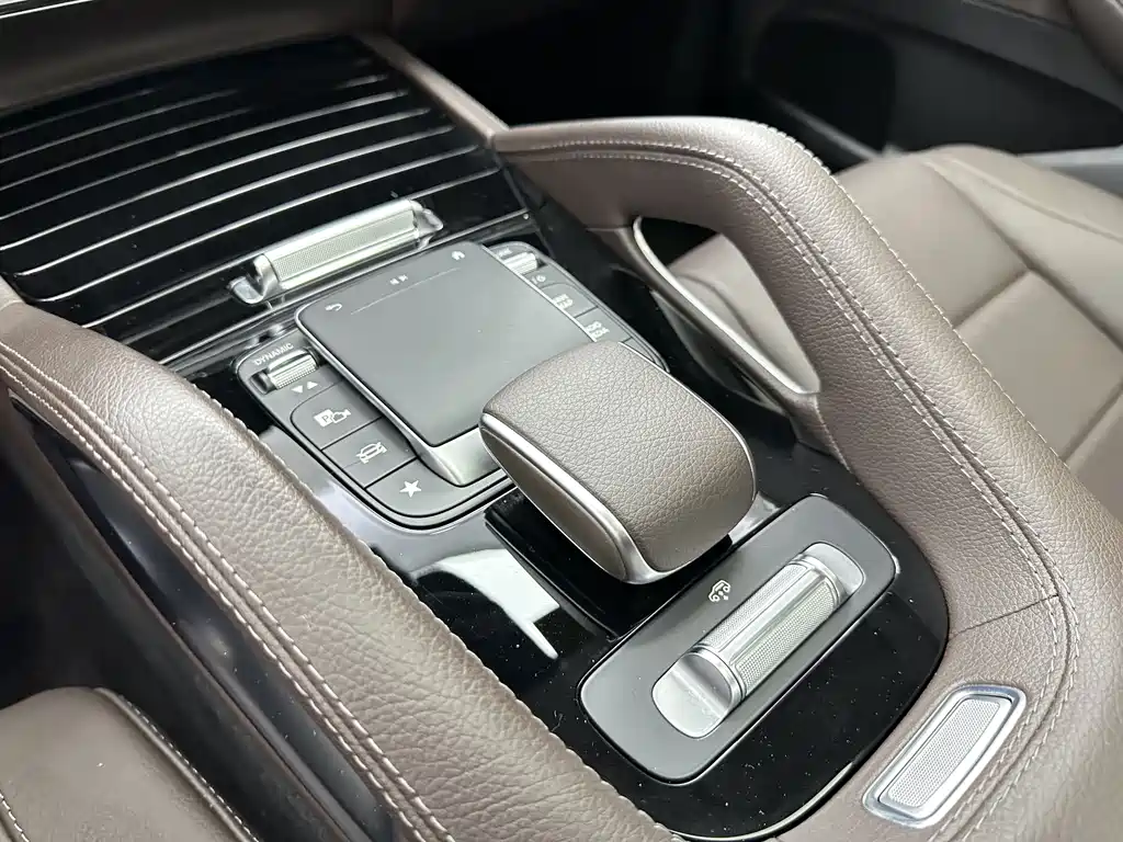 Mercedes-Benz GLS — миниатюра 15