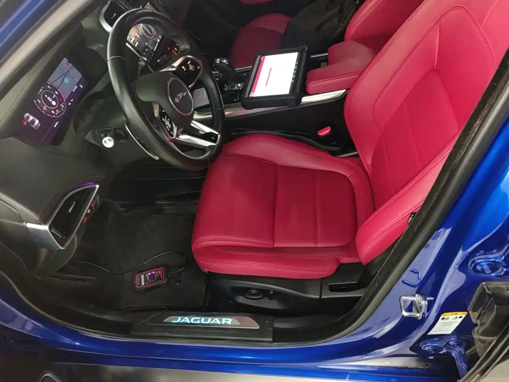 Jaguar XEL — миниатюра 15