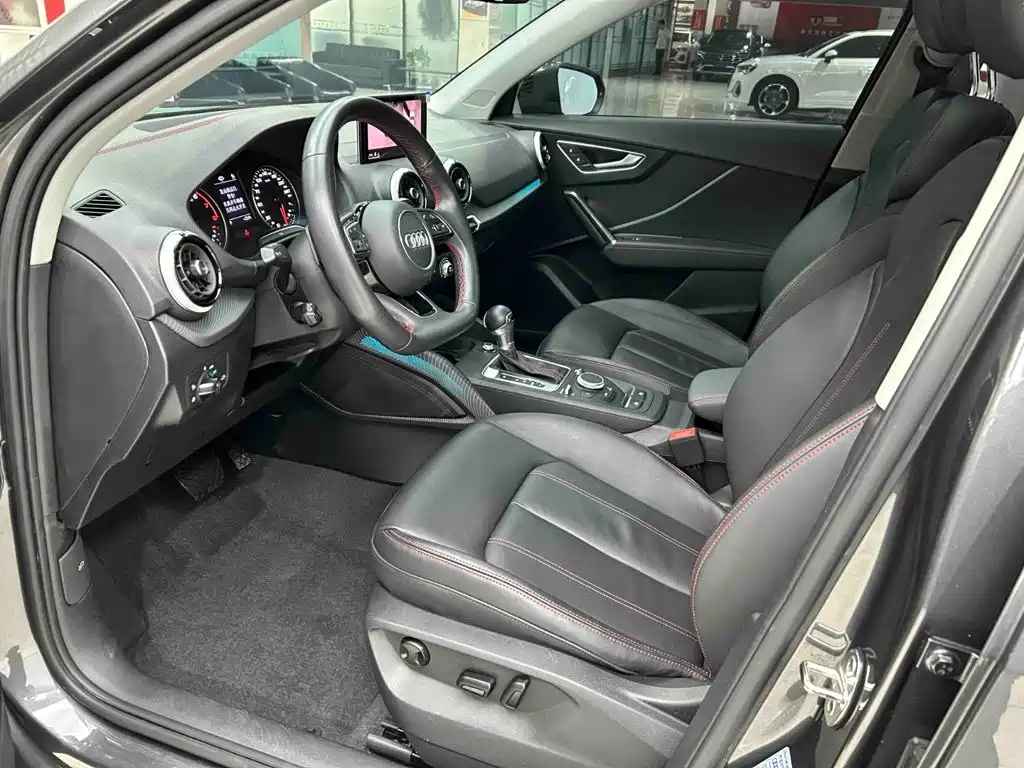 Audi Q2L — миниатюра 16