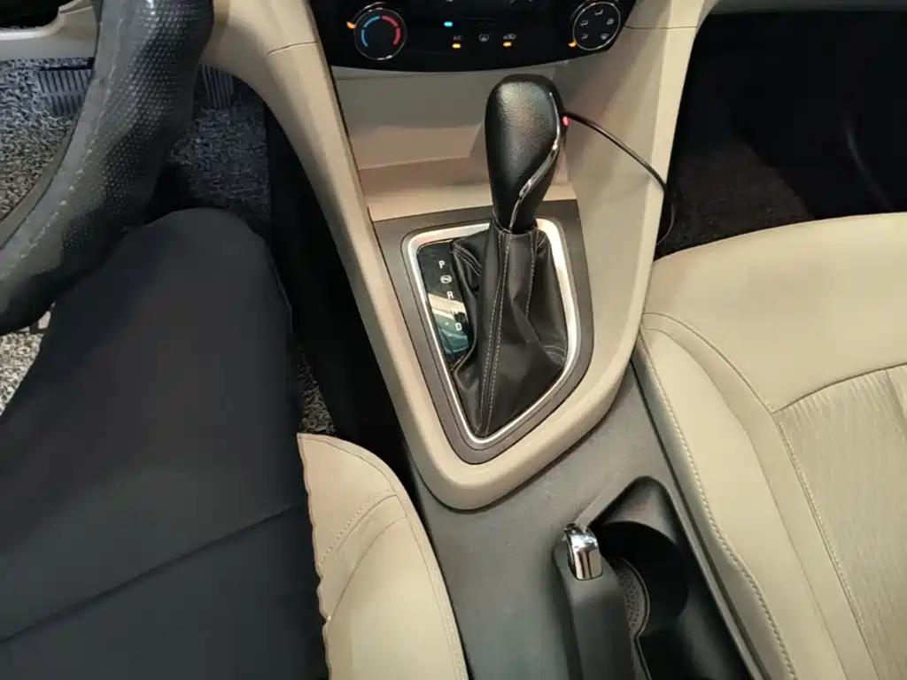 Buick Excelle — миниатюра 14