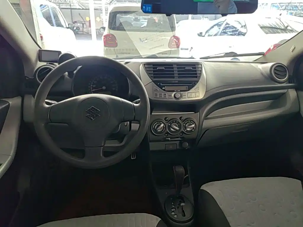 Suzuki Alto — миниатюра 10