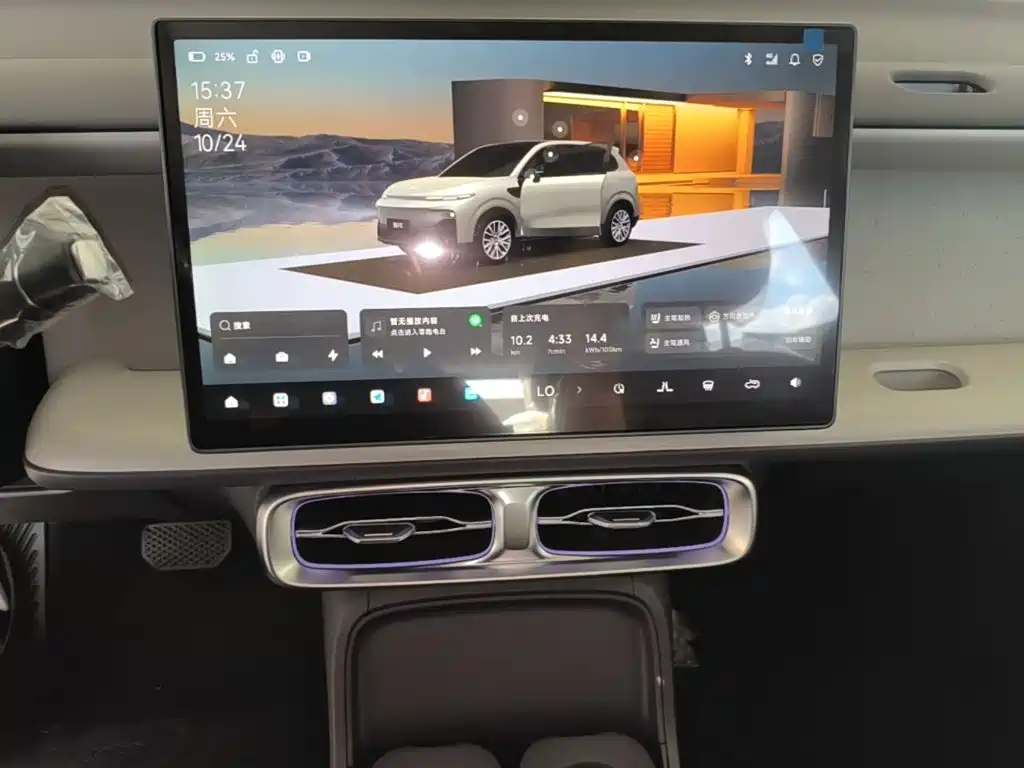 Leapmotor Leapmotor B10 — миниатюра 13