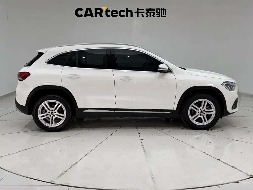 Mercedes-Benz GLA — миниатюра 4