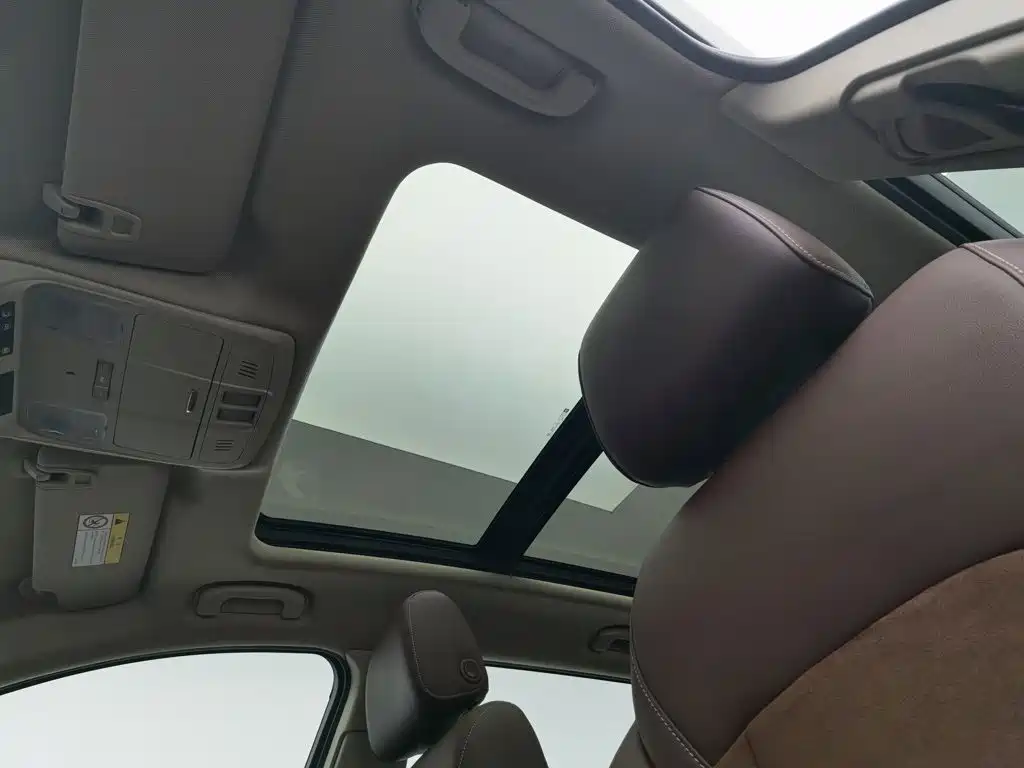 Buick Envision Plus — миниатюра 14