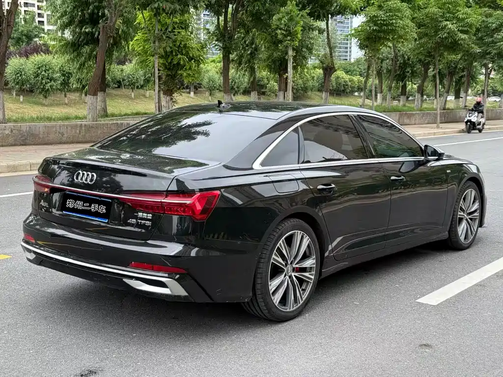 Audi A6L 2025 45 TFSI