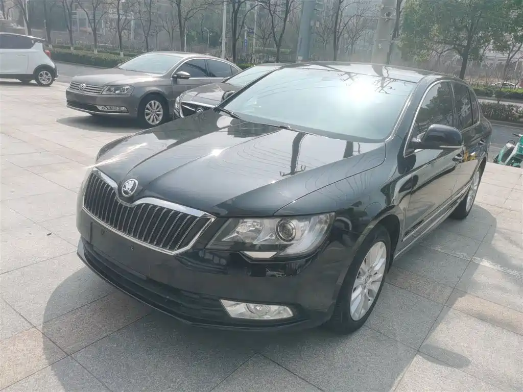 Skoda Superb 2015