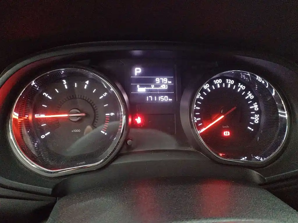 Citroen C3-XR 2015 1.6THP AT