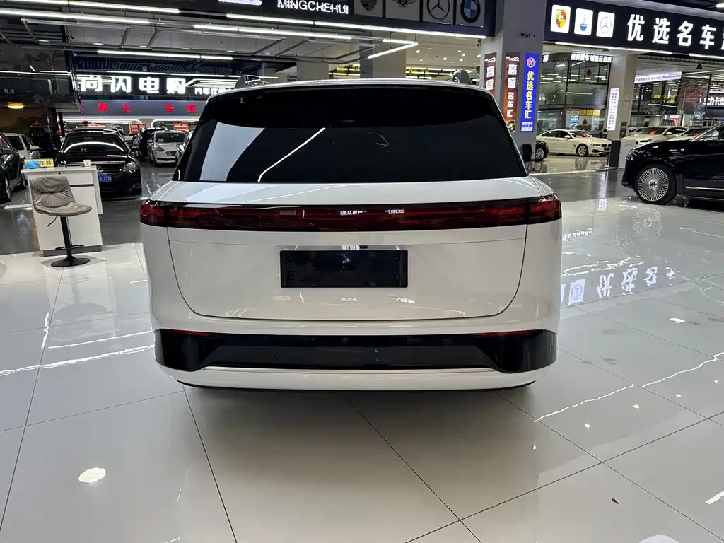 XPeng G9 — миниатюра 20