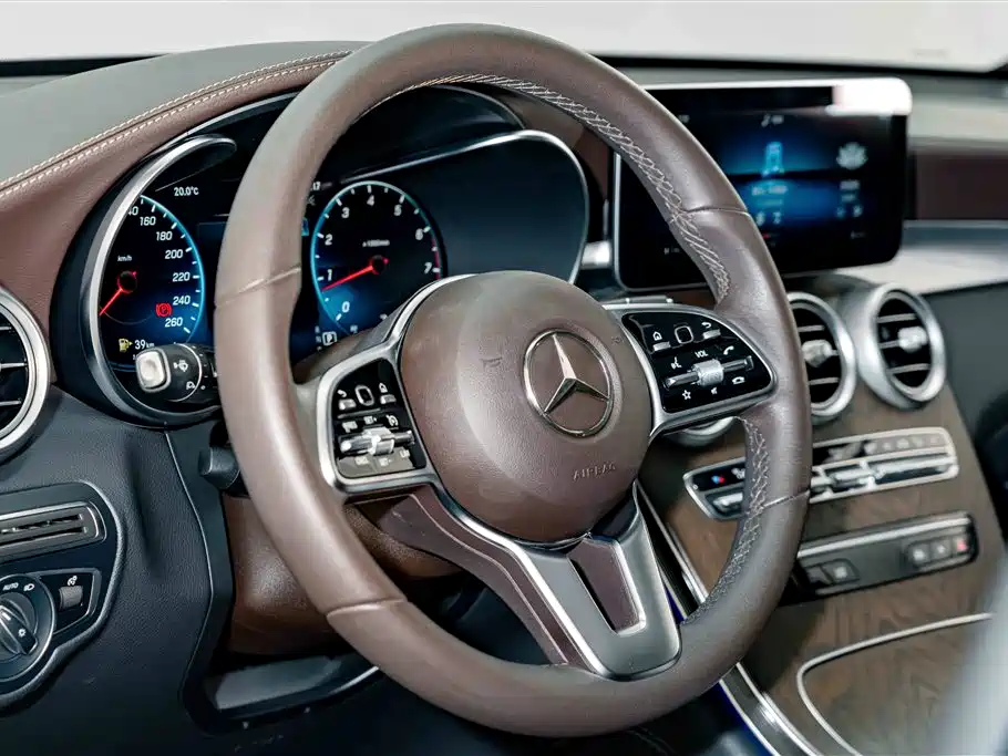 Mercedes-Benz GLC — миниатюра 9