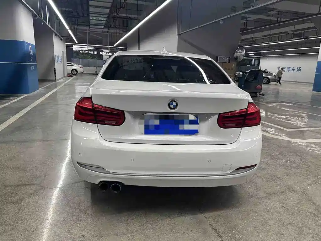 BMW 3 Series — миниатюра 3
