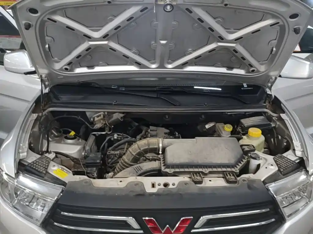 Wuling Hongguang V — миниатюра 20
