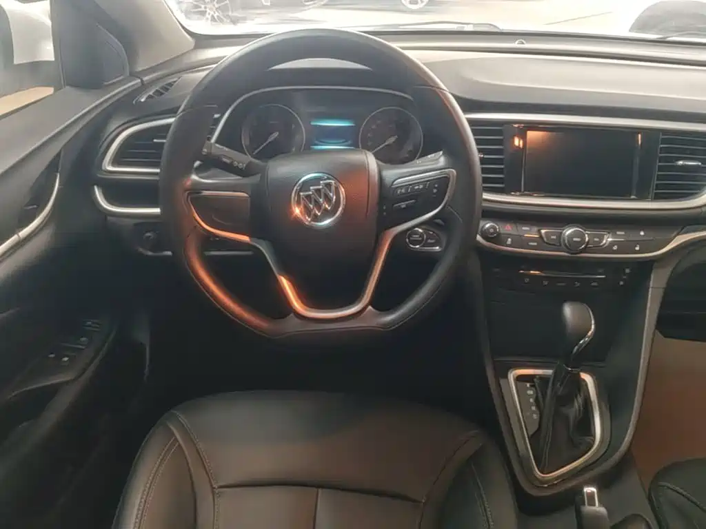 Buick Excelle — миниатюра 11