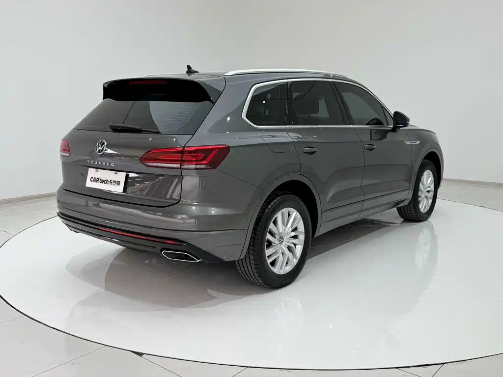 Volkswagen Touareg — миниатюра 24