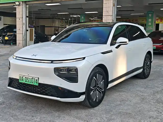 2023 Xpeng G9