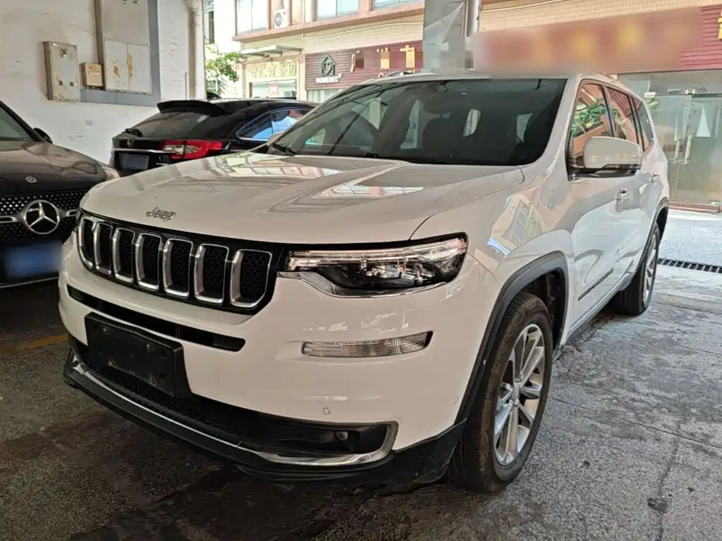 Jeep Grand Commander