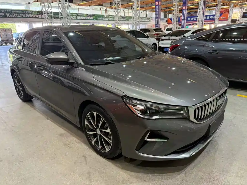 Geely Emgrand — миниатюра 3