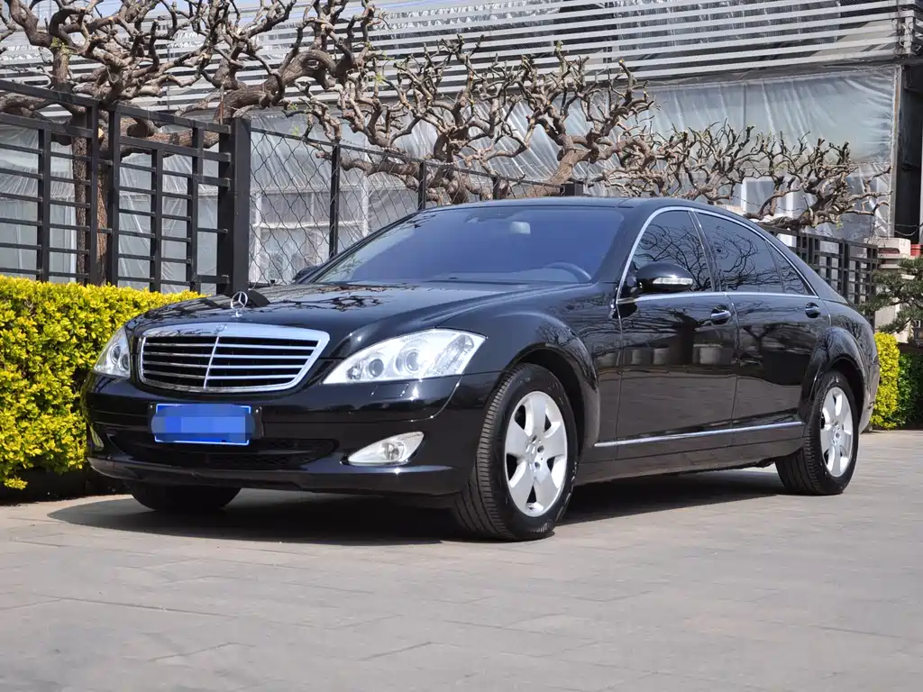 Mercedes-Benz S-Class 2007