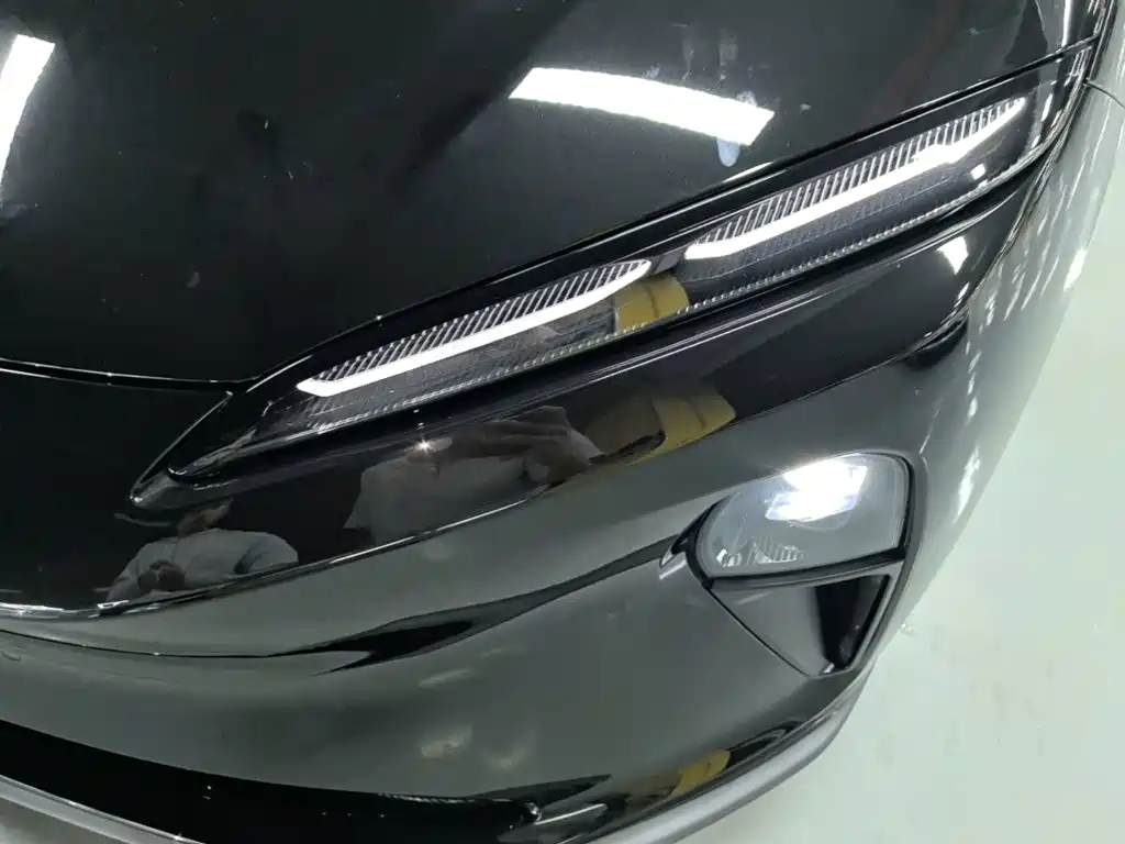 NIO ET5T — миниатюра 24