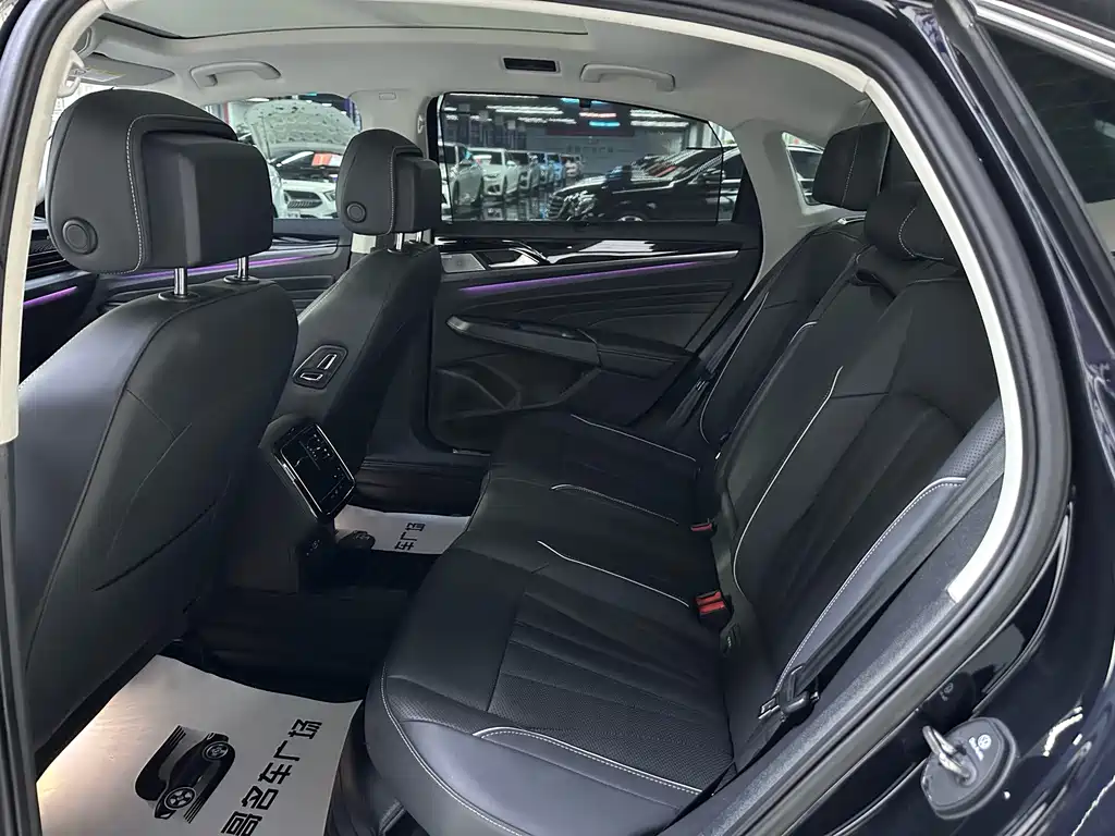 Volkswagen Passat — миниатюра 5