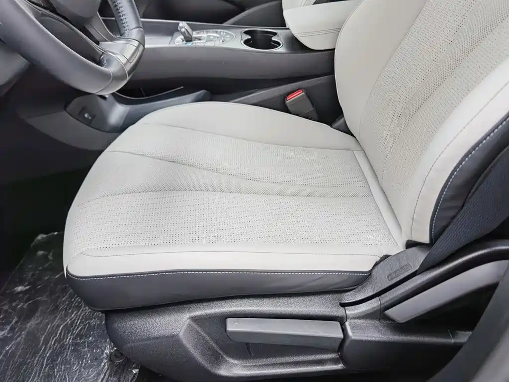 BYD Seal 05 DM-i — миниатюра 20