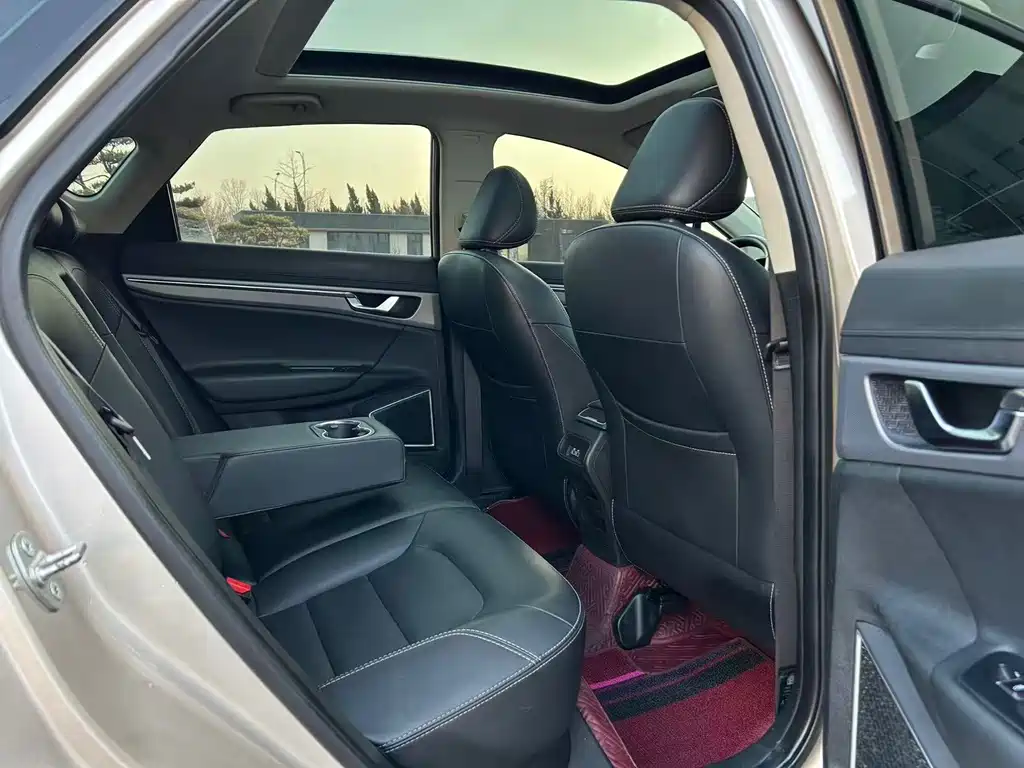 GEELY AUTOMOBILE EMGRAND GS