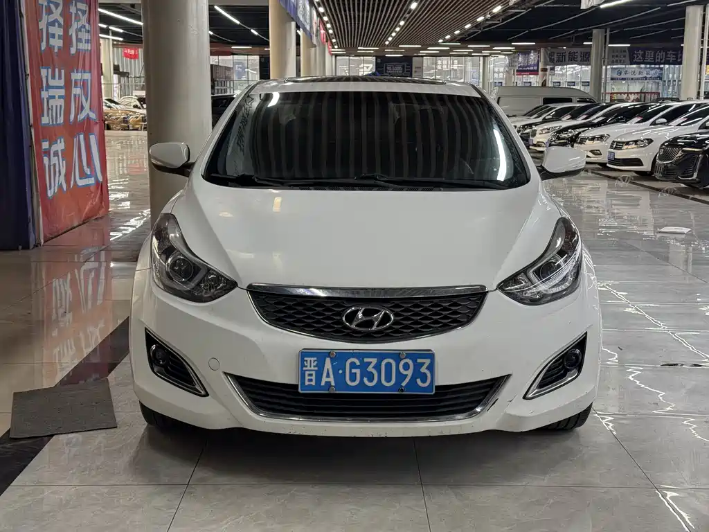 Hyundai Elantra Langdong — миниатюра 2