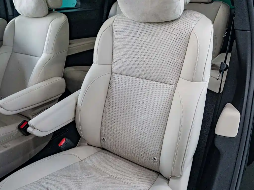 Li Auto Li L9 — миниатюра 10