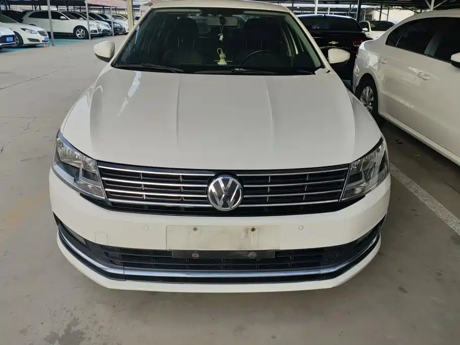 Volkswagen Lavida — миниатюра 2