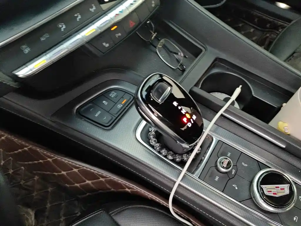 Cadillac CT5 — миниатюра 16