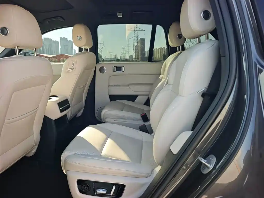 Li Auto Li L8 — миниатюра 6