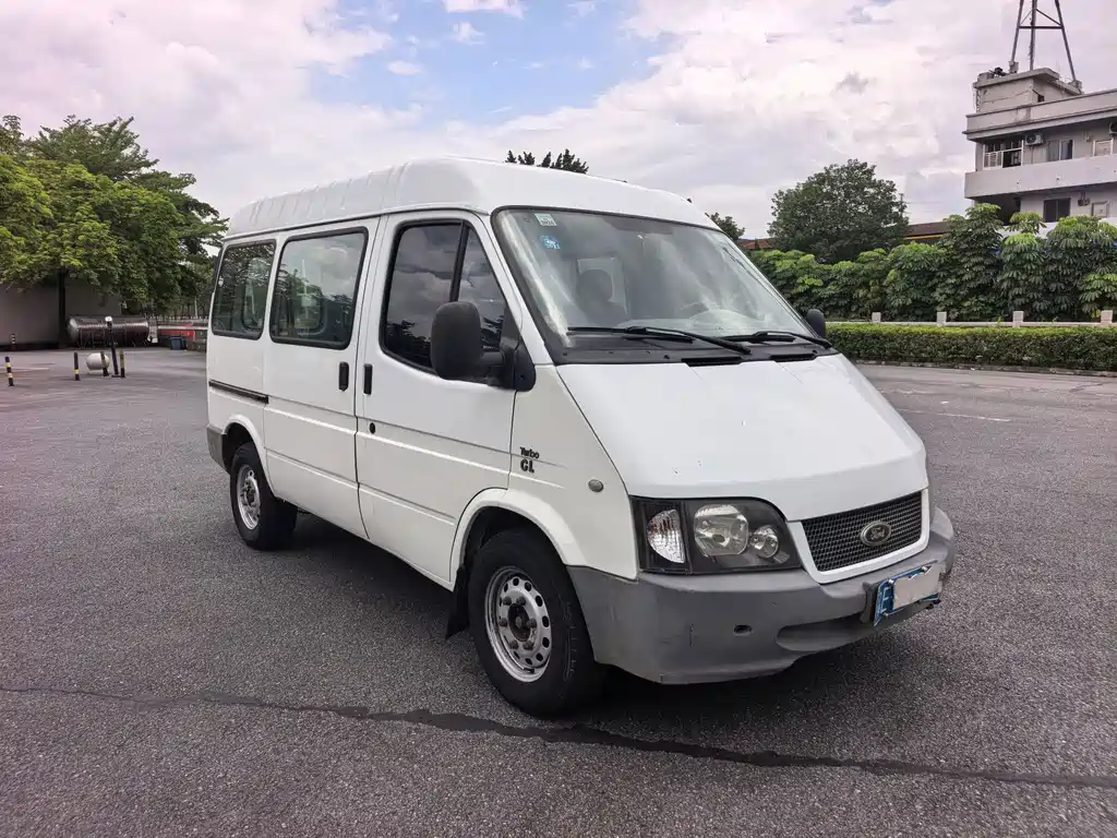 Ford Transit Classic — миниатюра 3