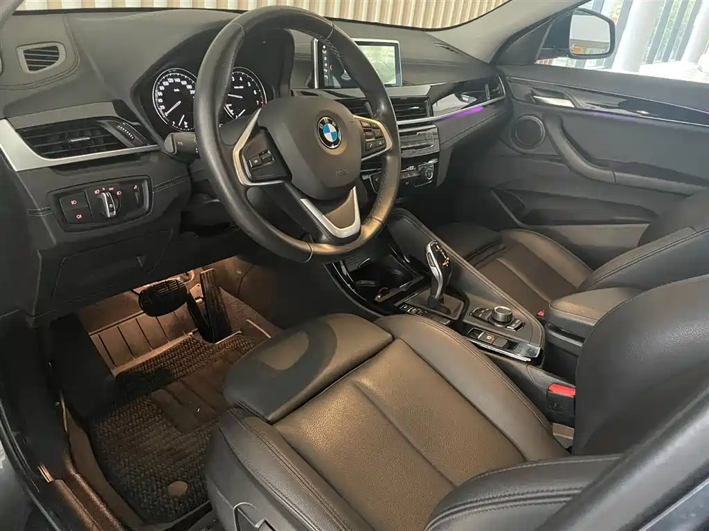 BMW X2 (Import) — миниатюра 8