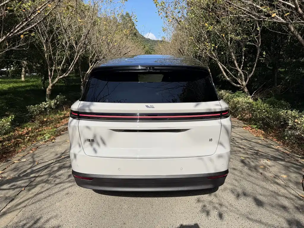 Li Auto Li i8 — миниатюра 19
