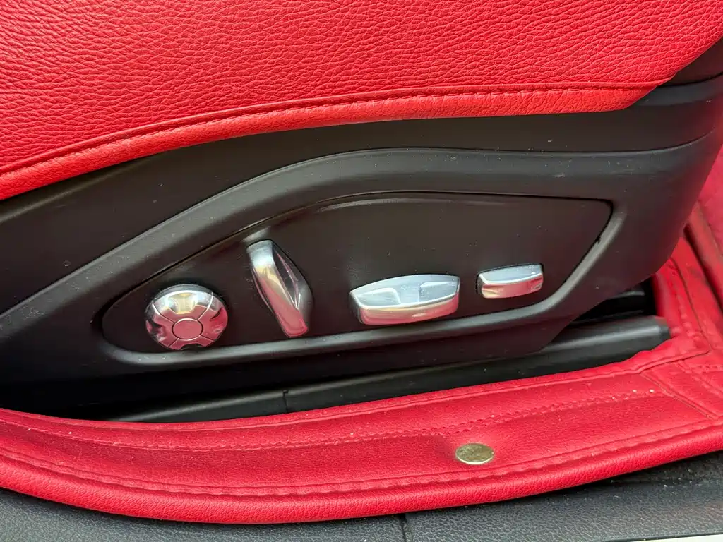 Porsche Panamera — миниатюра 12