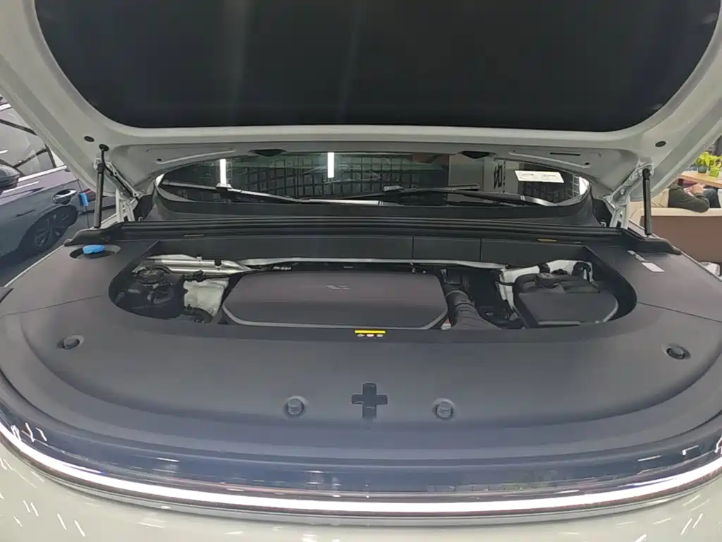 Li Auto Li L6 — миниатюра 20