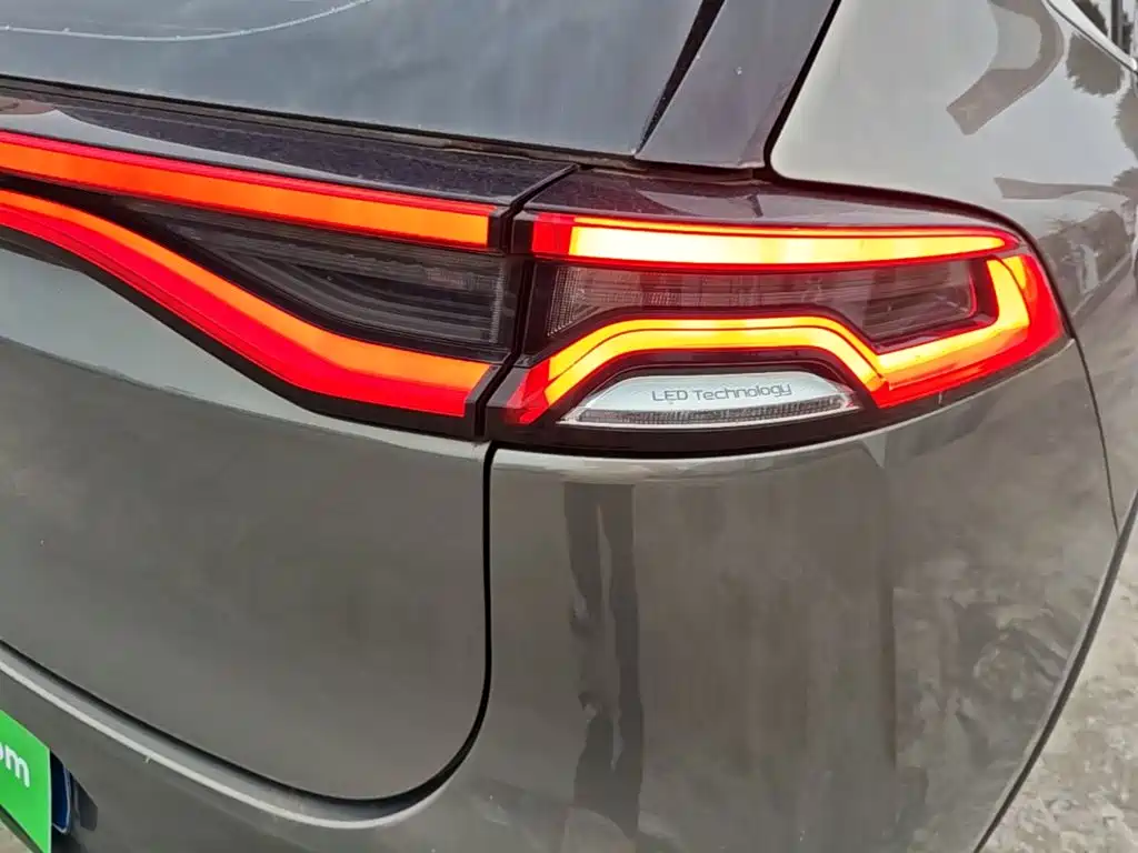 BYD Tang — миниатюра 8