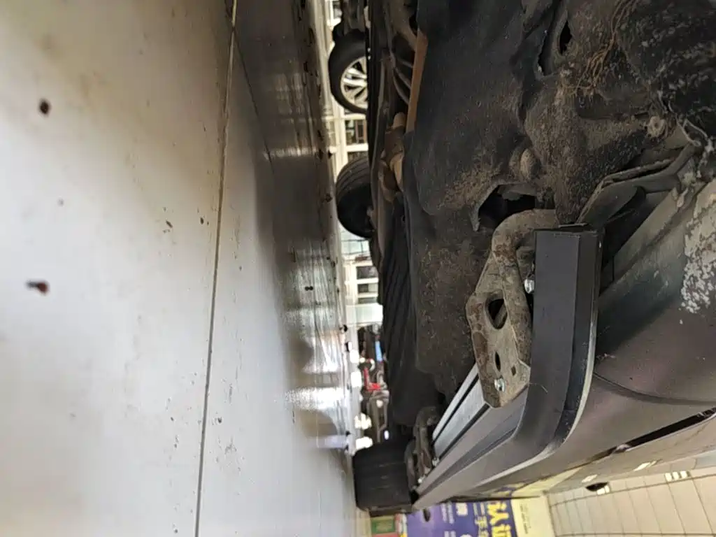 Lincoln Aviator (Import) — миниатюра 22