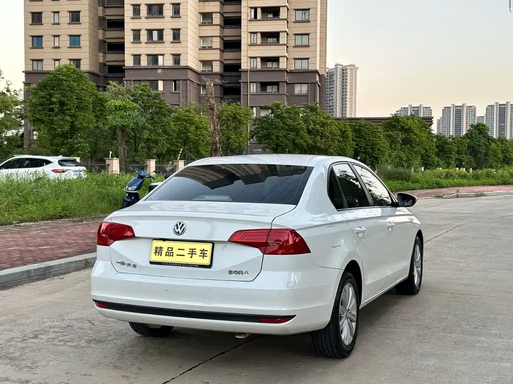 Volkswagen Bora — миниатюра 9