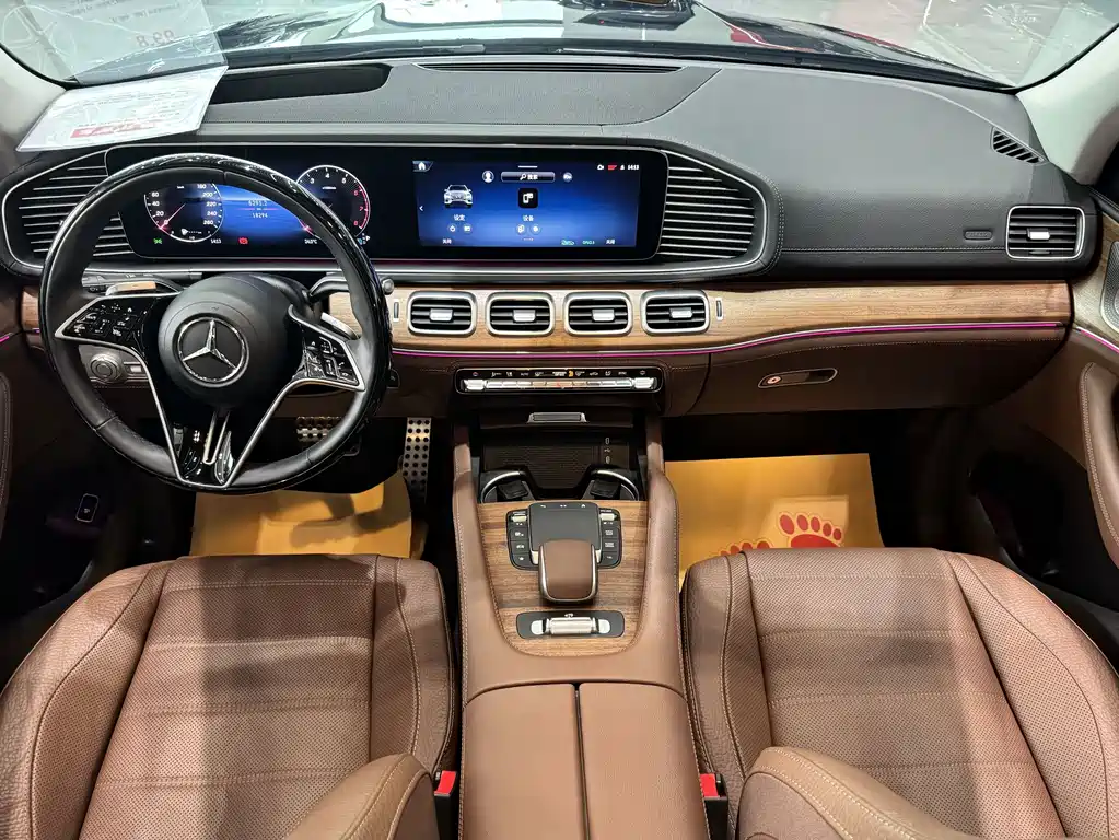 Mercedes-Benz GLS — миниатюра 6