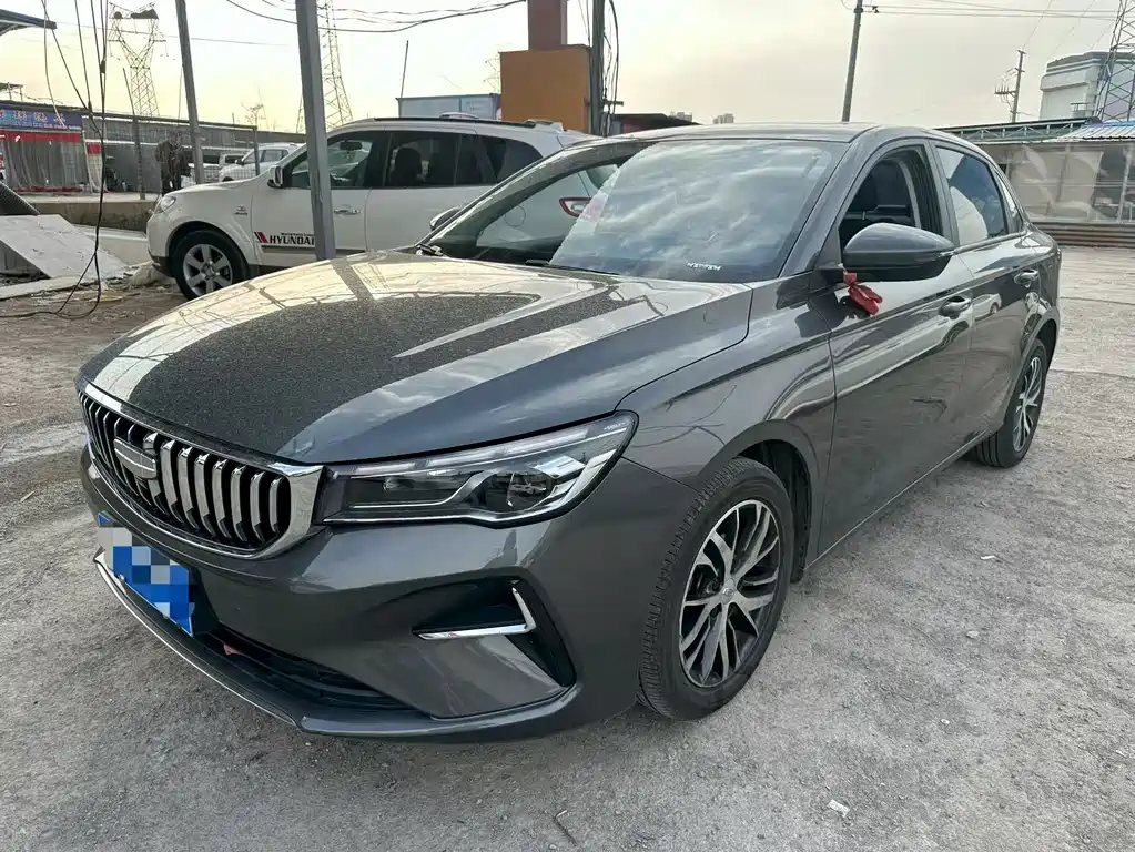 Geely Emgrand 2024