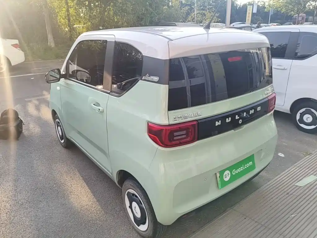 Wuling MINIEV — миниатюра 5