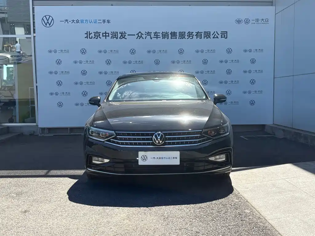 Volkswagen Magotan 2023 200 330TSI DSG Luxury