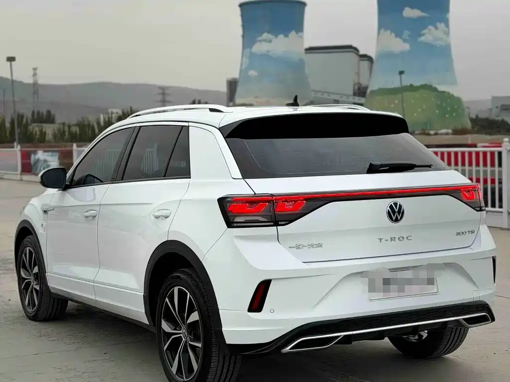 Volkswagen T-Roc — миниатюра 4