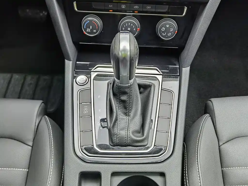 Volkswagen Magotan — миниатюра 13