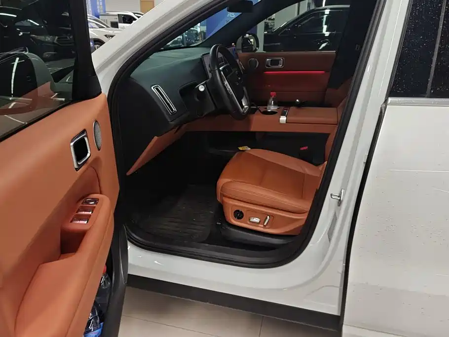 Li Auto Li L6 — миниатюра 9