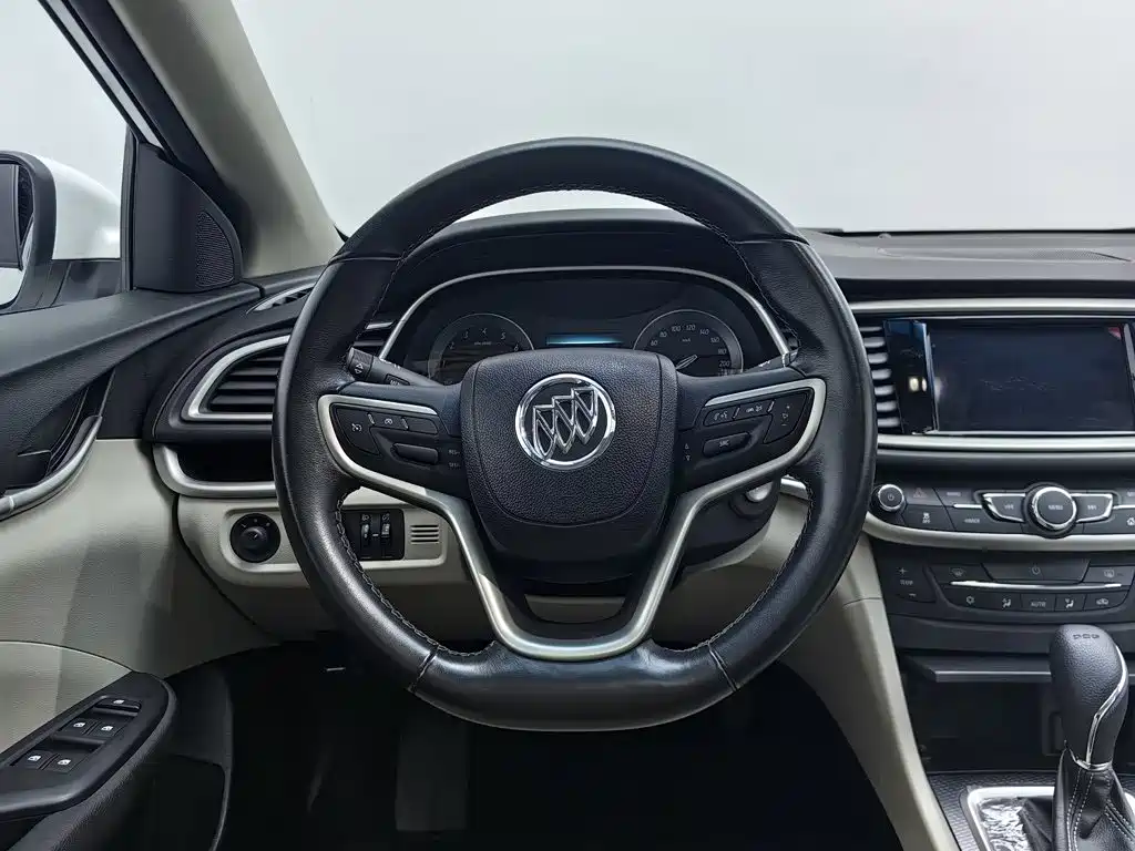 Buick Excelle — миниатюра 11